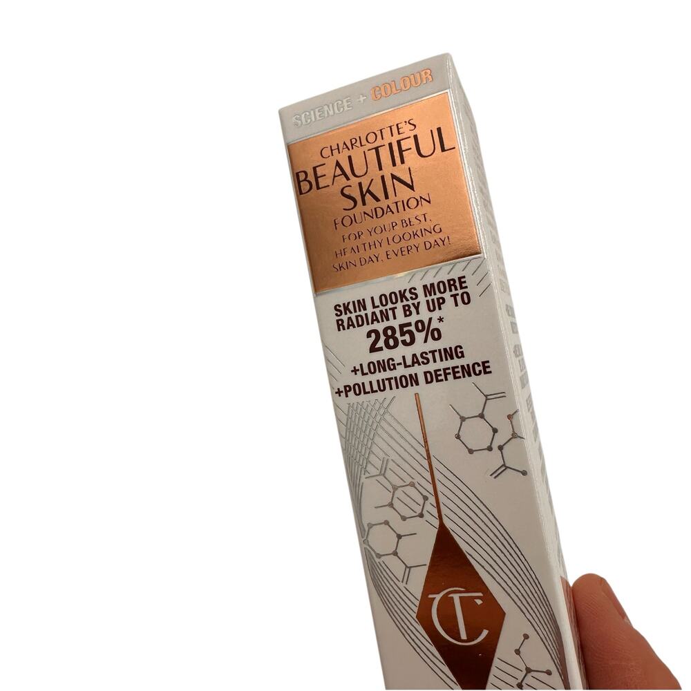 Charlotte Tilbury Beautiful Skin Medium Coverage Liquid Foundation #8 Neutral - Picture 4 of 8
